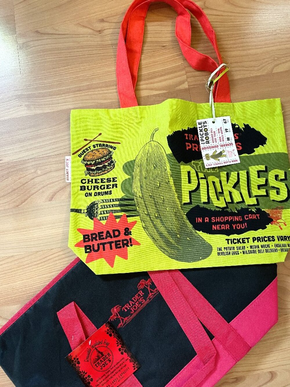 New VTG! Trader Joe's Pickles Bag & Classic Red Black Insulated Cooler Tote. TJs